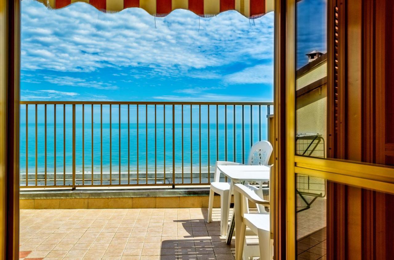 Hotel Miramare - Silvi Marina Exterior photo