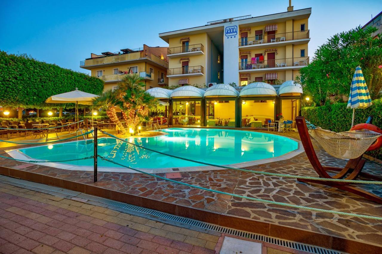Hotel Miramare - Silvi Marina Exterior photo